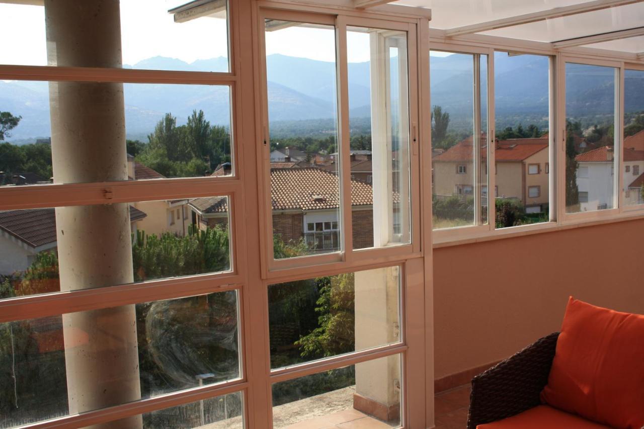 Ar Apartamentos Soto Del Real Bagian luar foto