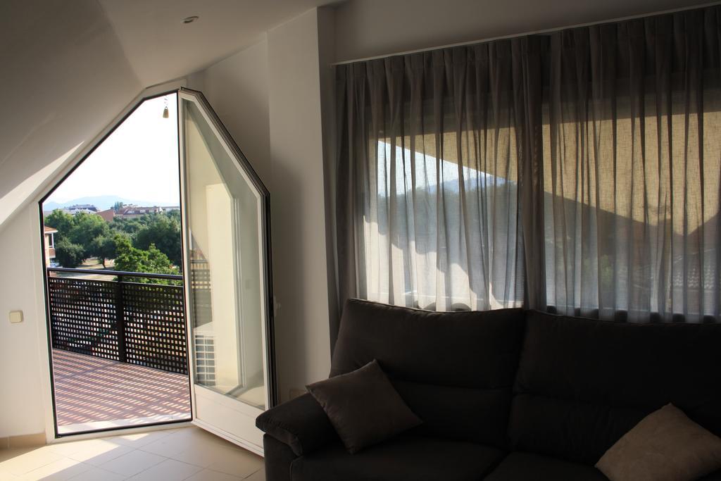 Ar Apartamentos Soto Del Real Ruang foto
